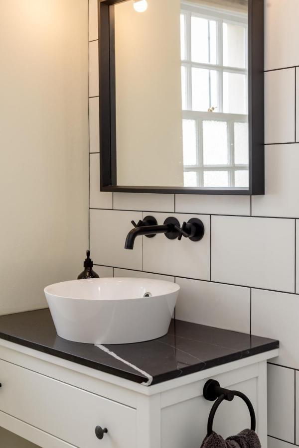 Guestready - Elegant 2Br Period Flat In Oldtown Lejlighed Edinburgh Eksteriør billede